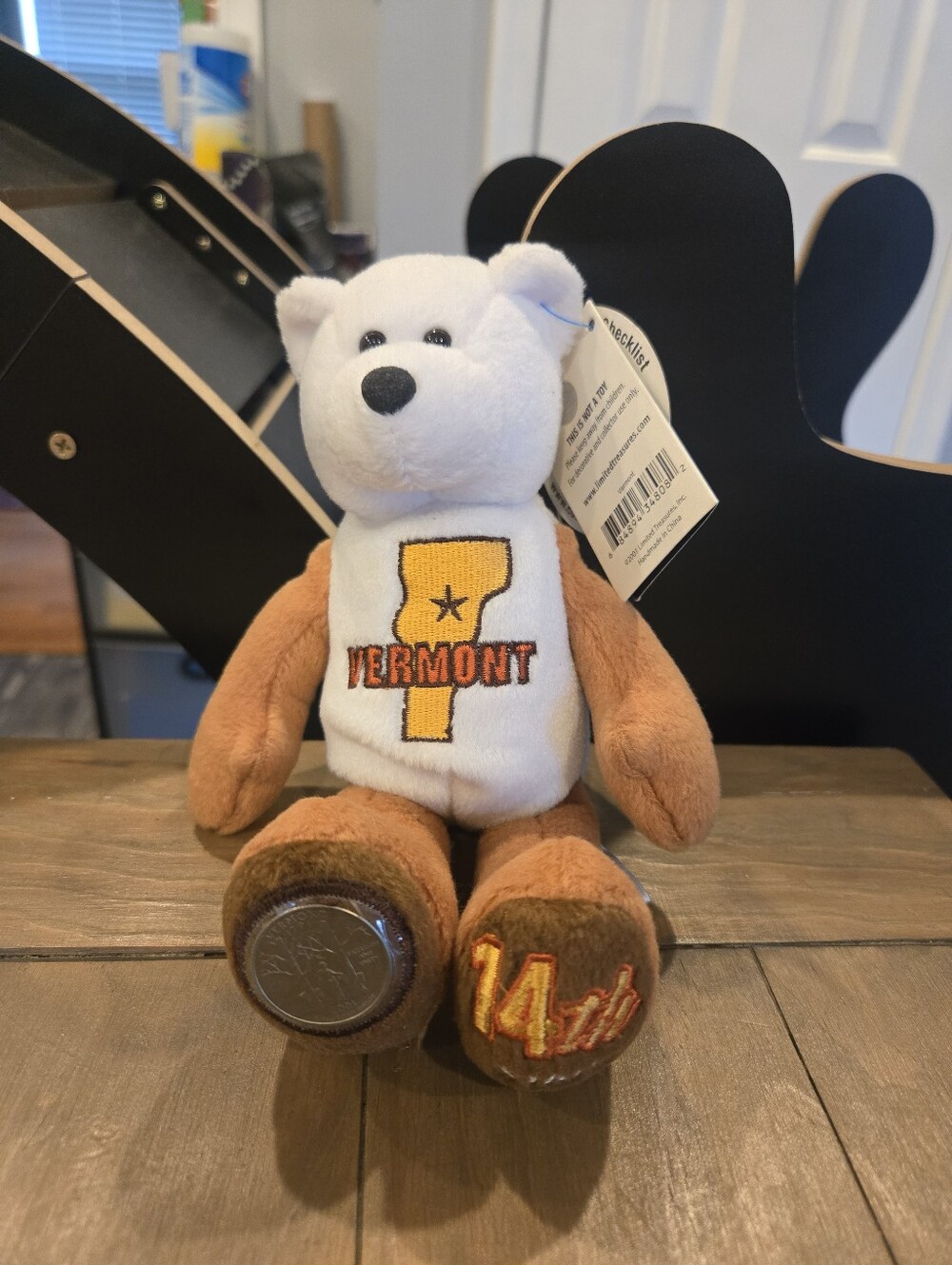 Vermont Souvenir Limited Treasures Quarter Bear Plush White & Brown New Vintage